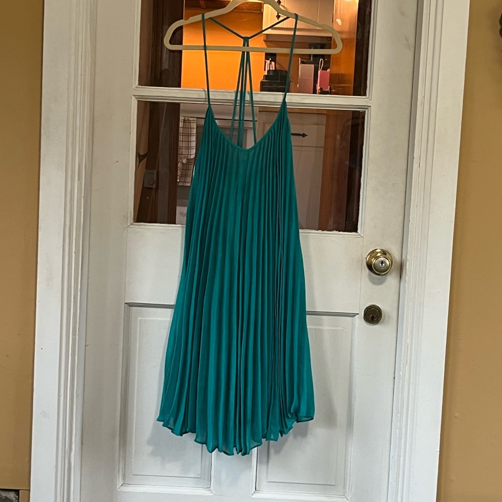 Elegant Teal Midi Dress